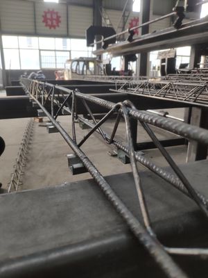 La machine de soudage automatique de tuyaux carrés 47000mm*3500mm*4000mm contrôlée par PLC