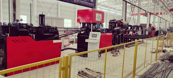 Puissante AC380V 50Hz machine de soudage automatique Truss profondeur 70-270mm