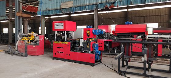 Appareil de soudage à barres de soudage de 6 à 12 mm avec dimensions de 47000*3000*3500 mm